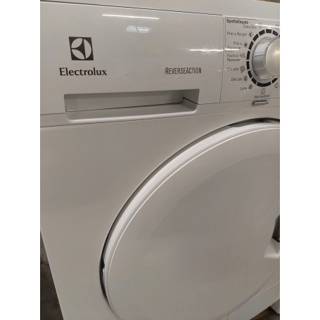 Sèche Linge 8 kg condensation ELECTROLUX EDC2086PDW