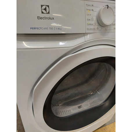 Sèche Linge 9 kg POMPE A CHALEUR ELECTROLUX EW7H4963AD