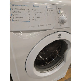 Lave Linge Hublot INDESIT IWC81282