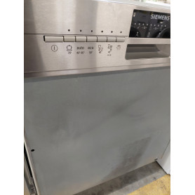 Lave Vaisselle ENCASTRABLE AVEC BANDEAU SIEMENS SN56M597EU